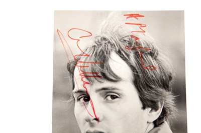 Lot 255 - Gilles Villeneuve Signed Photograph