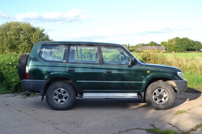 Lot 23 - 2000 Toyota Land Cruiser Colordao FX