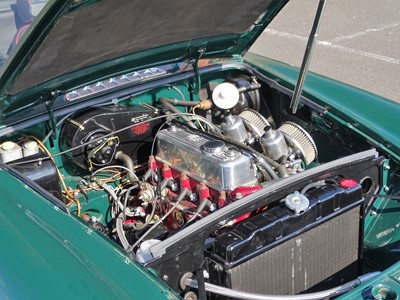 Lot 39 - 1971 MG B Roadster