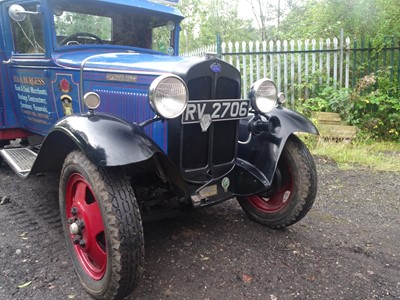Lot 12 - 1932 Ford AA Truck