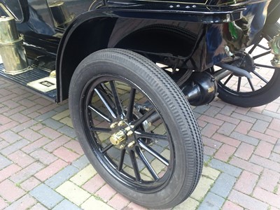 Lot 76 - 1909 Ford Model T Town Car