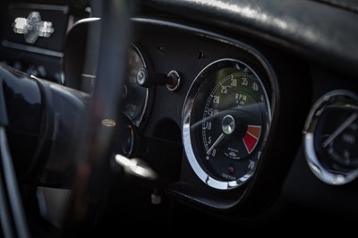Lot 60 - 1965 MG B Roadster