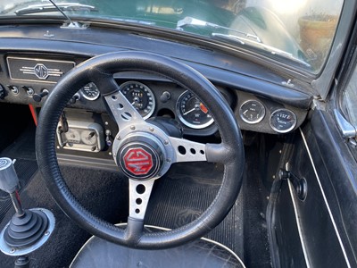 Lot 88 - 1969 MG C Roadster