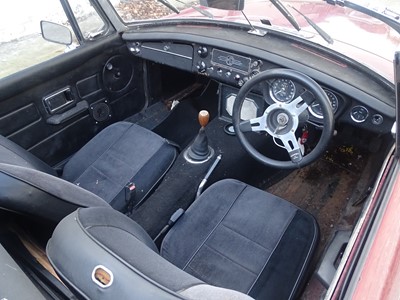Lot 3 - 1971 MG B Roadster