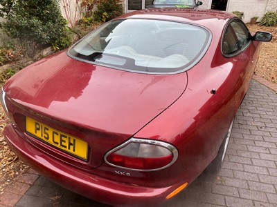 Lot 302 - 1999 Jaguar XK8 Coupe