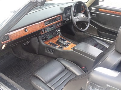 Lot 51 - 1988 Jaguar XJ-S V12 Convertible