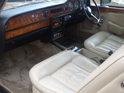 Lot 47 - 1980 Rolls-Royce Corniche