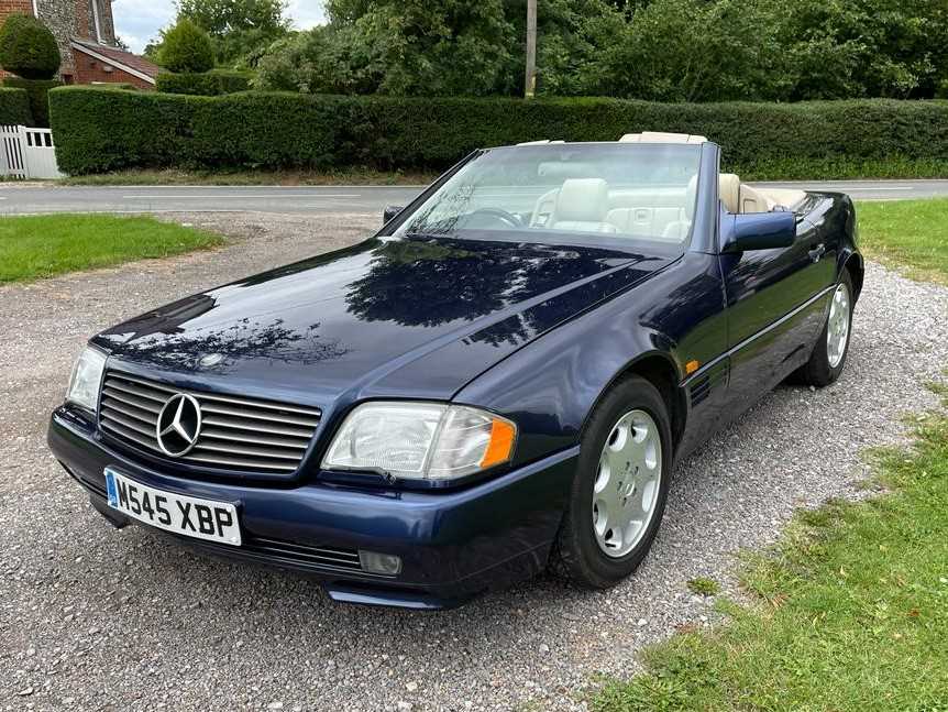 Lot 26 - 1994 Mercedes-Benz SL 500