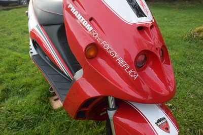 Lot 139 - 2000 Carl Fogarty's team 'Ducati Corsa' Paddock Scooter