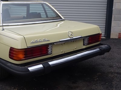 Lot 58 - 1977 Mercedes-Benz 450 SL