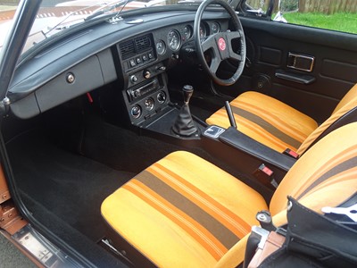 Lot 7 - 1981 MG B LE Roadster