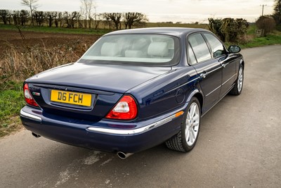 Lot 17 - 2003 Jaguar XJR Saloon