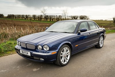 Lot 17 - 2003 Jaguar XJR Saloon