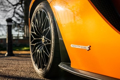 Lot 55 - 2018 Lamborghini Aventador LP740-S Roadster
