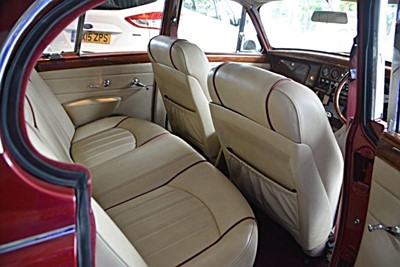 Lot 101 - 1967 Jaguar MK2
