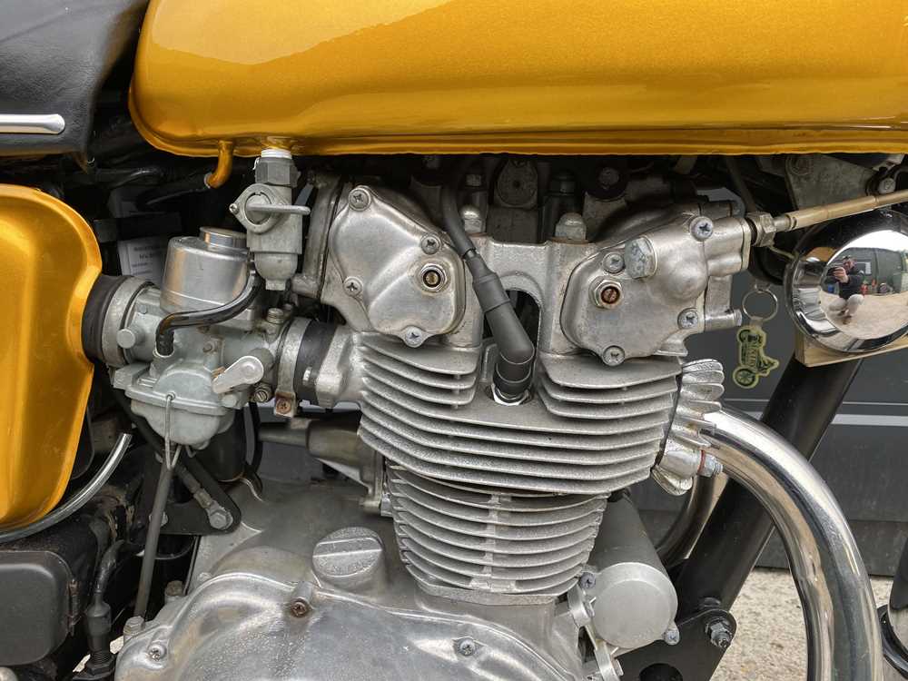 Lot 219 - 1971 Honda CB450
