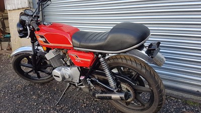 Lot 364 - c.1976 Yamaha RD 400E