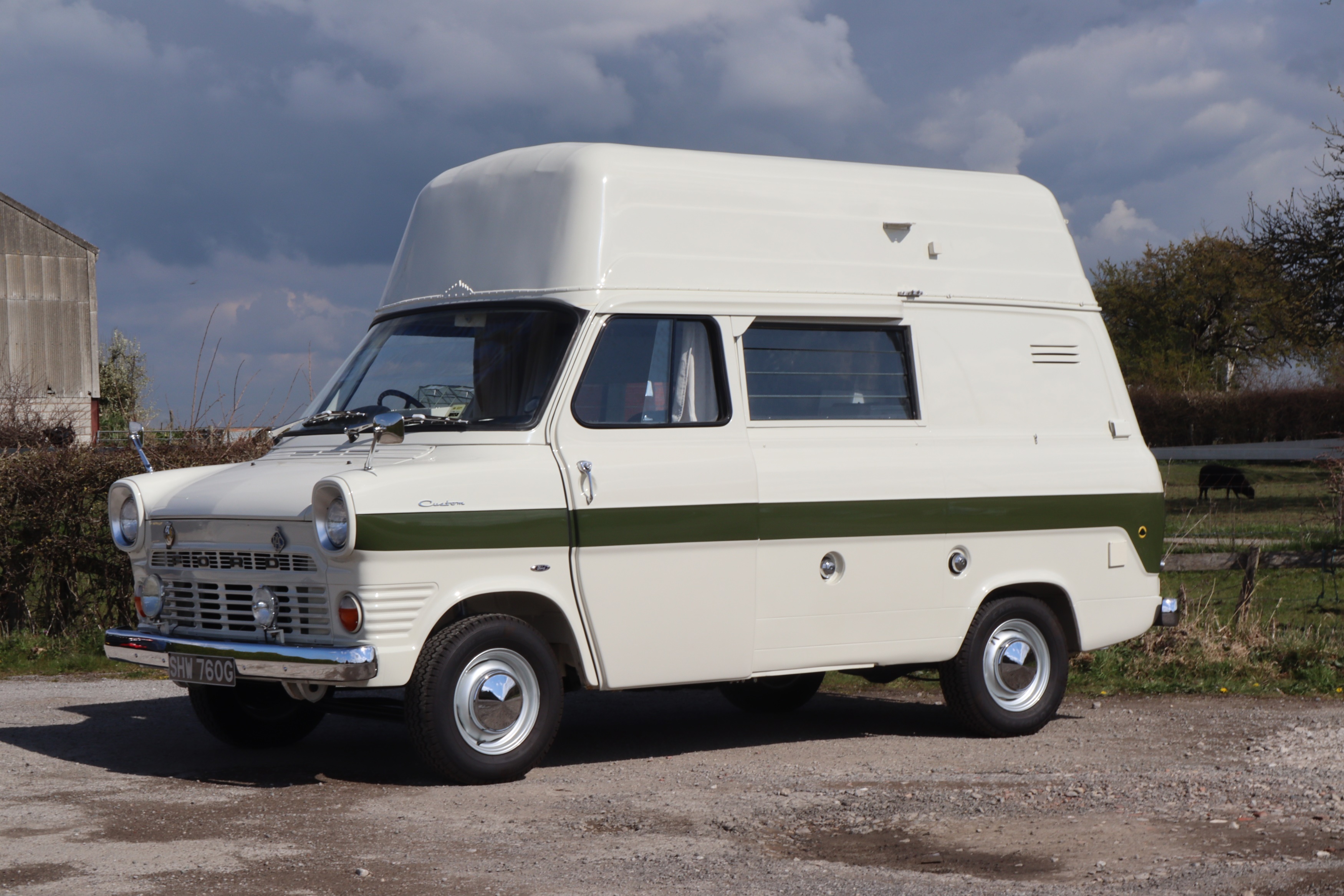 Lot 26 - 1969 Ford Transit MKI Camper Van