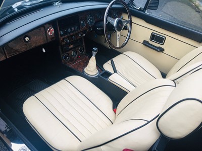 Lot 106 - 1980 MG B Roadster