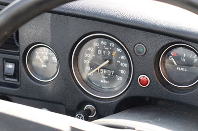 Lot 1977 MG B Roadster