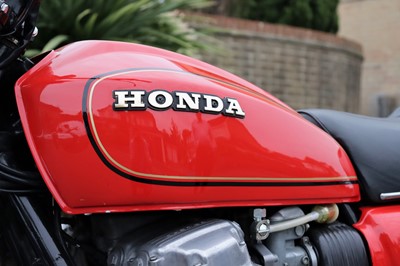 Lot 1986 Honda CB750 K7