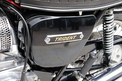 Lot 1975 Triumph T160 Trident