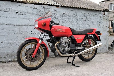 Lot 356 - 1981 Moto Guzzi V50 Monza