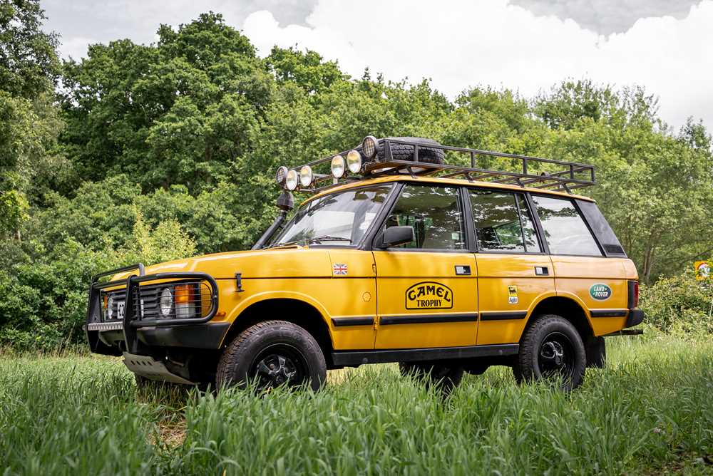 Lot 73 - 1985 Range Rover 'Camel Trophy' tribute
