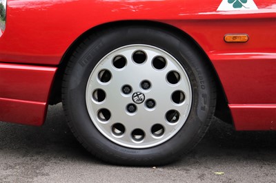Lot 2 - 1991 Alfa Romeo Spider S4
