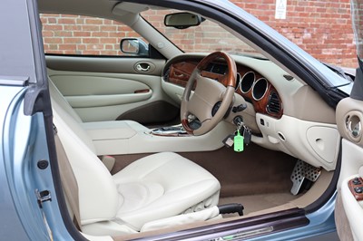 Lot 47 - 2004 Jaguar XKR 4.2 Coupe