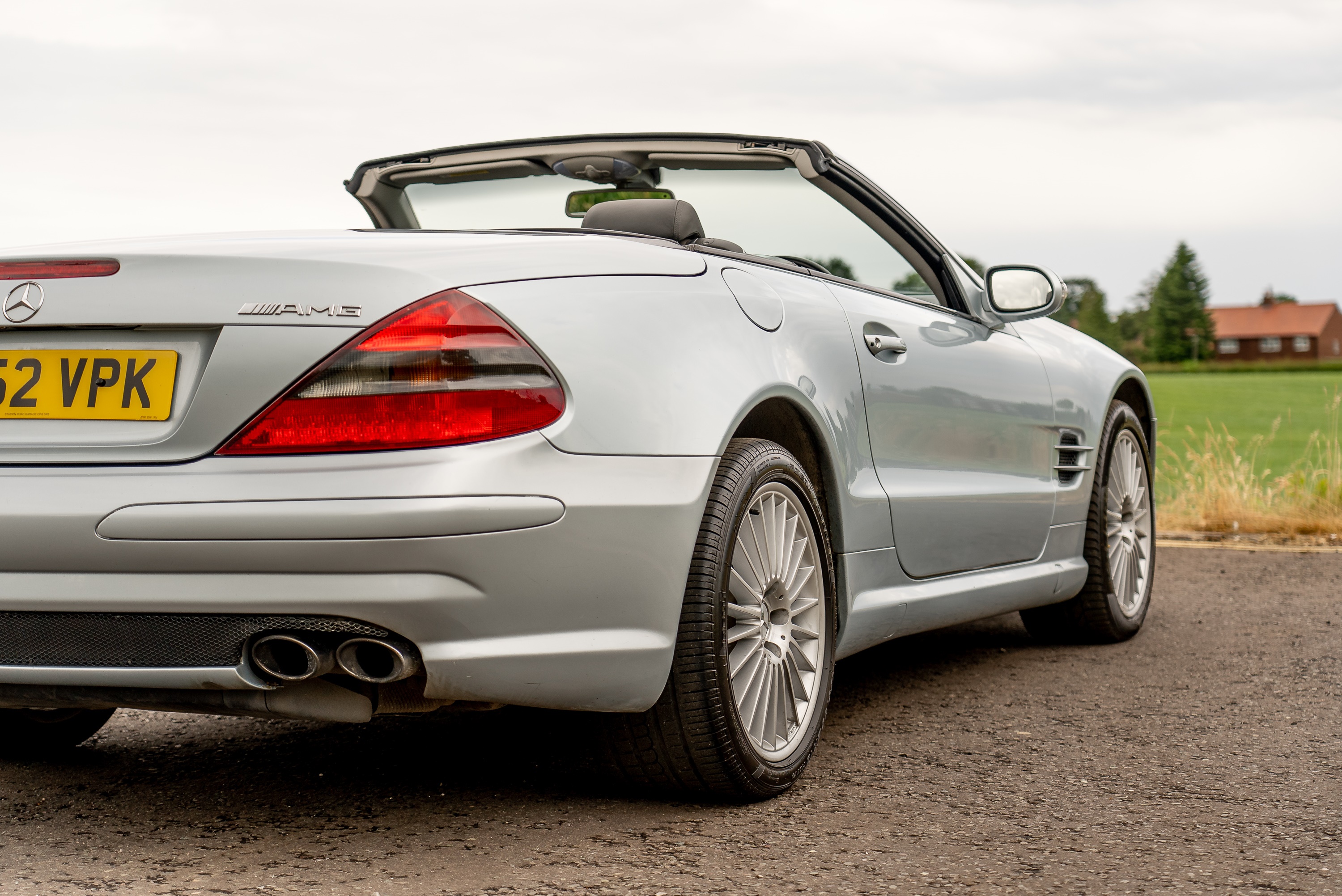 Lot 73 - 2002 Mercedes-Benz SL55 AMG