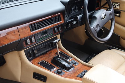Lot 45 - 1989 Jaguar XJ-S V12 Convertible