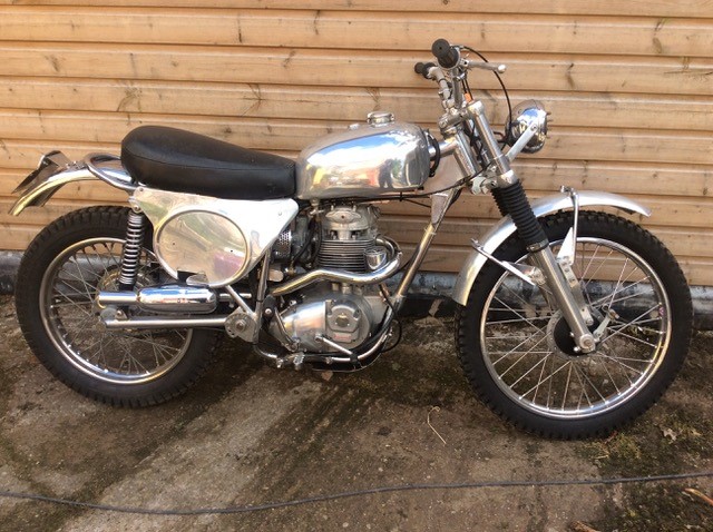 Lot 372 - 1971 BSA B44 Cheney Victor