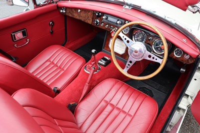 Lot 116 - 1967 MG B Roadster