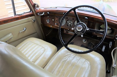 Lot 211 - 1949 Bentley MkVI Saloon