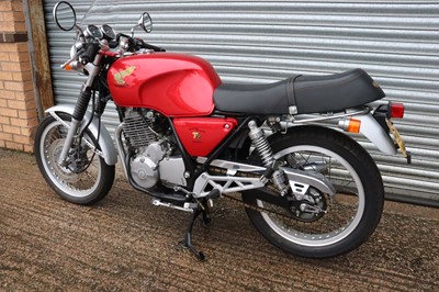 Lot 300 - 1986 Honda GB400TT