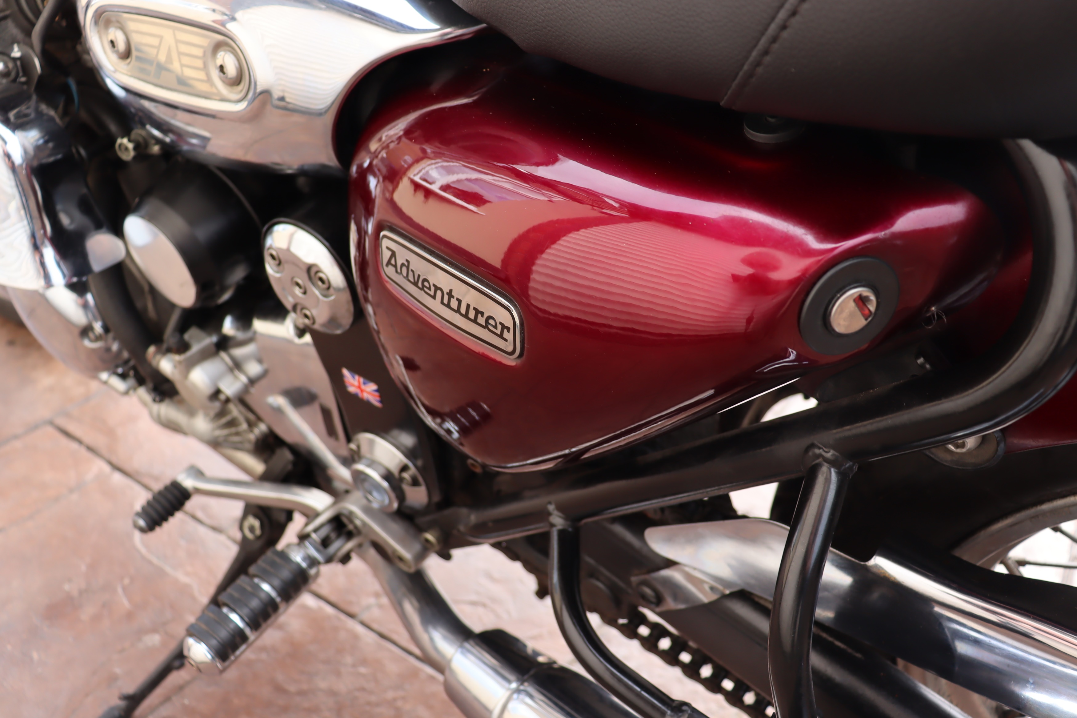 1998 triumph adventurer