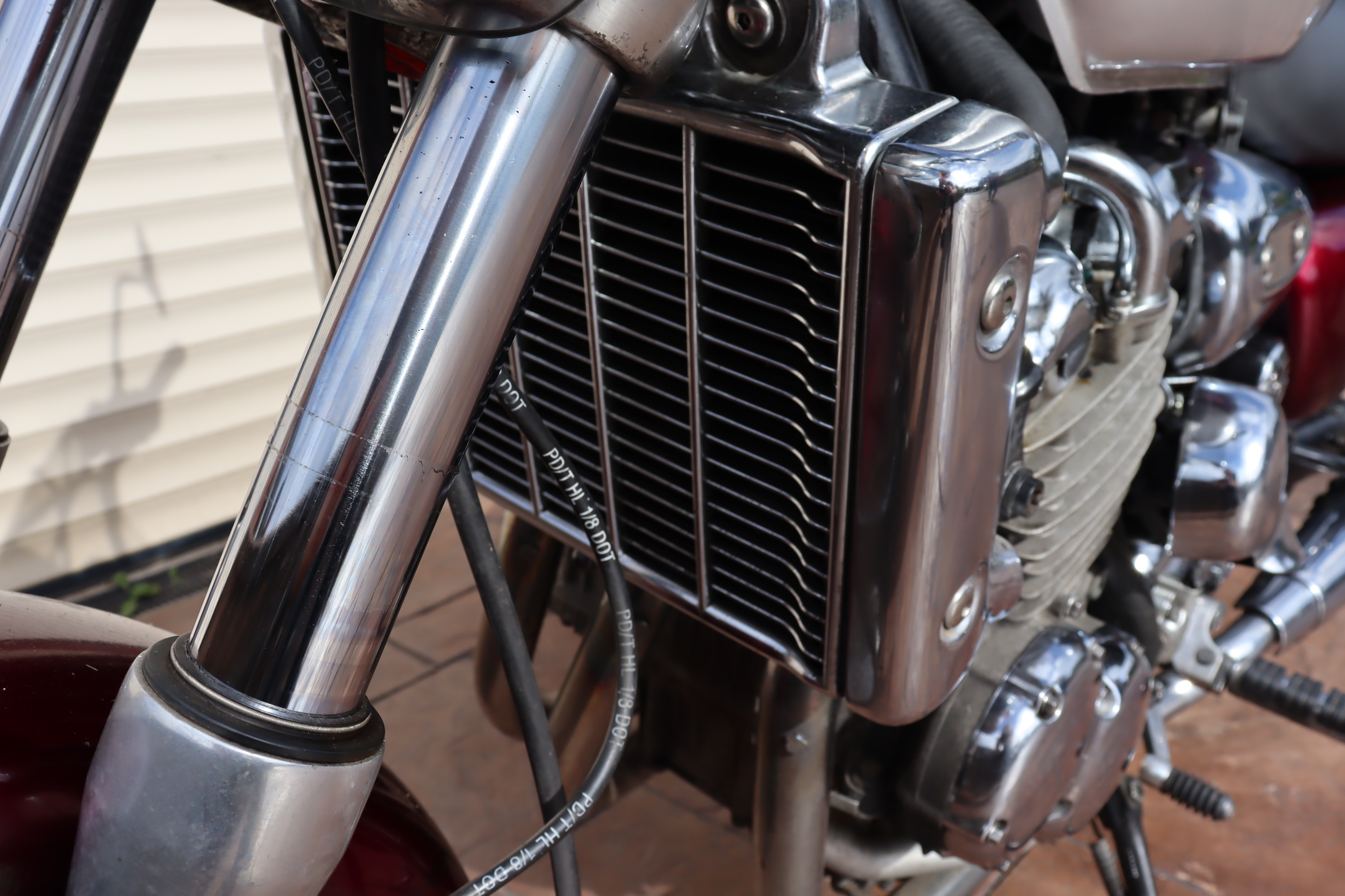 1998 triumph adventurer