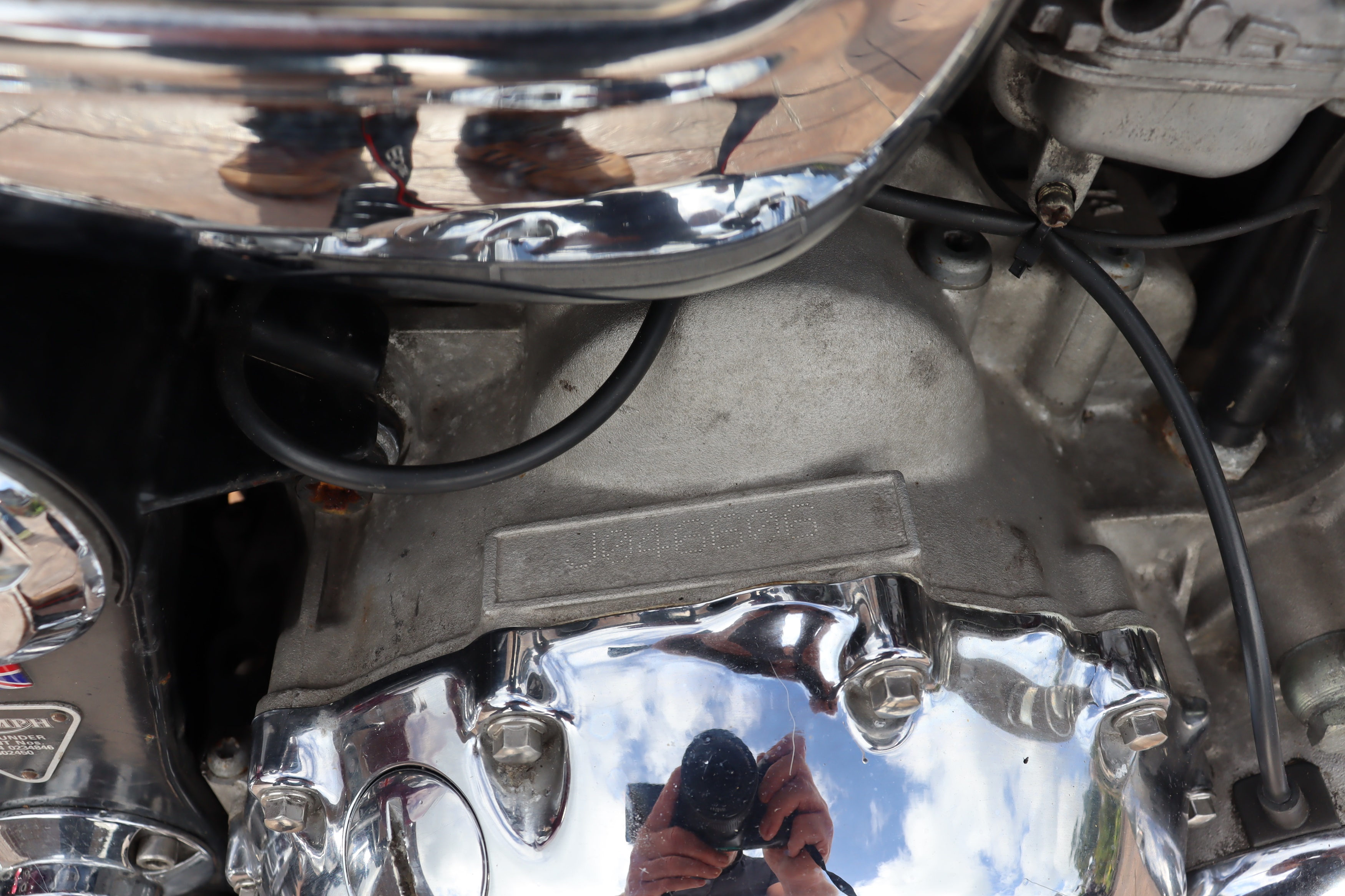 1998 triumph adventurer