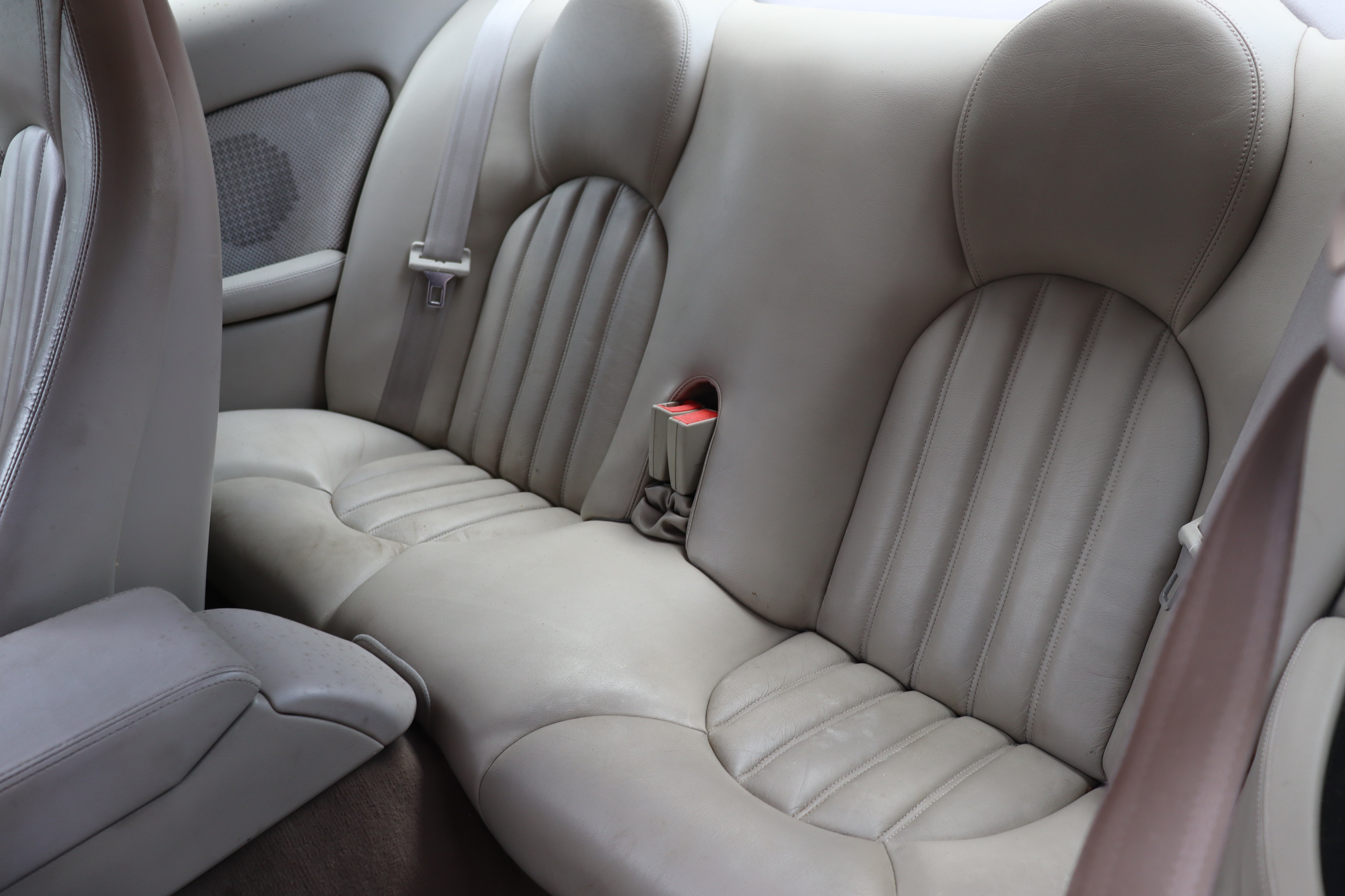 Lot De 2 Vérins De Hayon Pour Jaguar XK8 Coupé - Neufs (réf. TB0942)