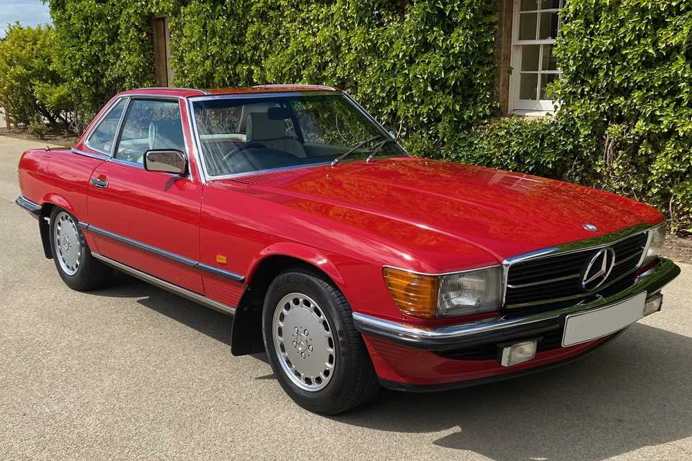 Lot 36 - 1986 Mercedes-Benz 300 SL