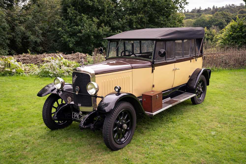 Lot 93 - 1928 Hadfield Bean