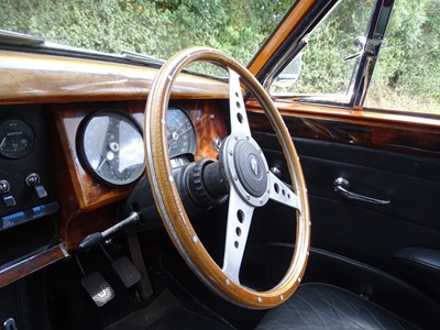 Lot 19 - 1966 Jaguar MkII 3.8