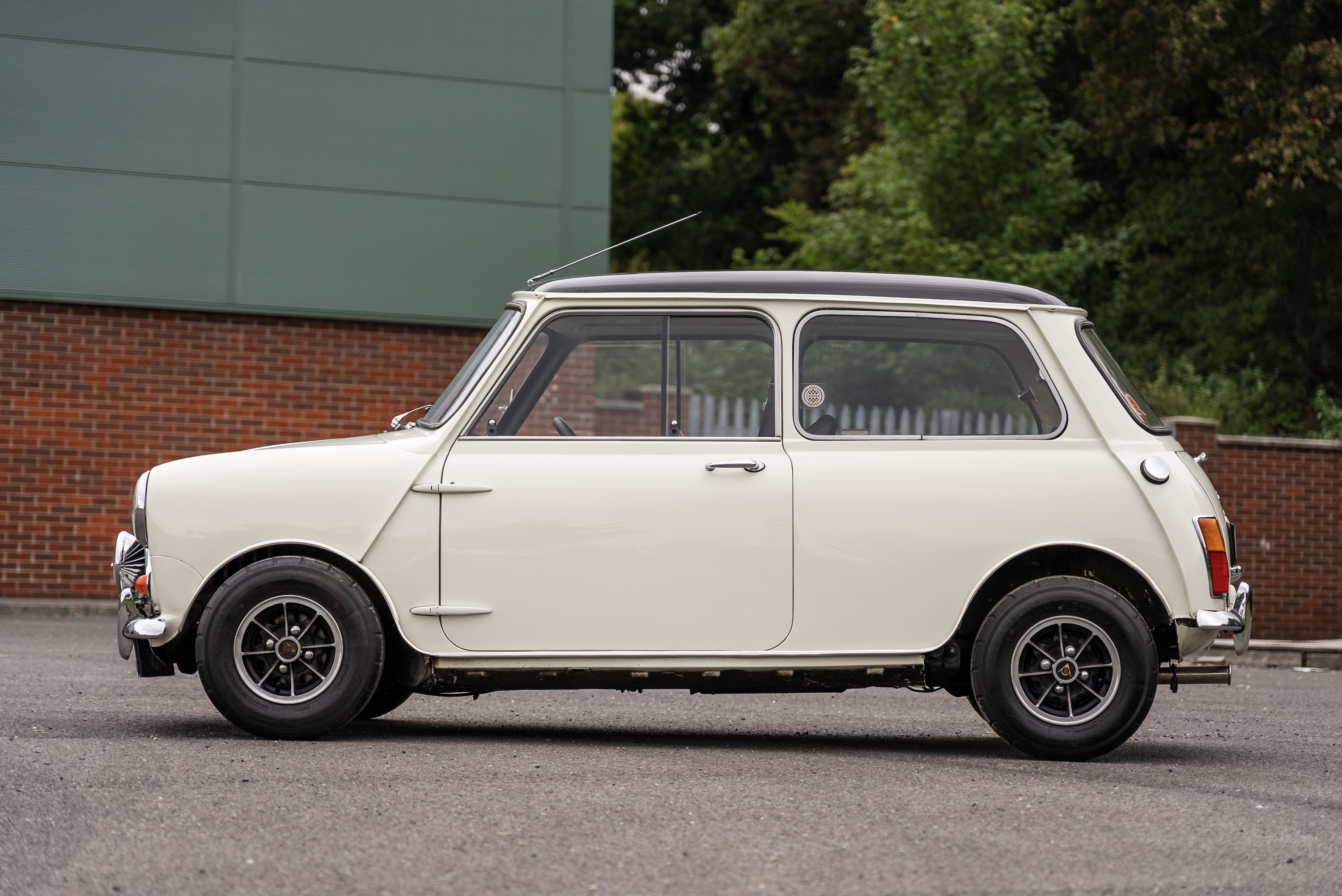 Lot 338 - 1968 Austin Mini Cooper S 1275 Mk2