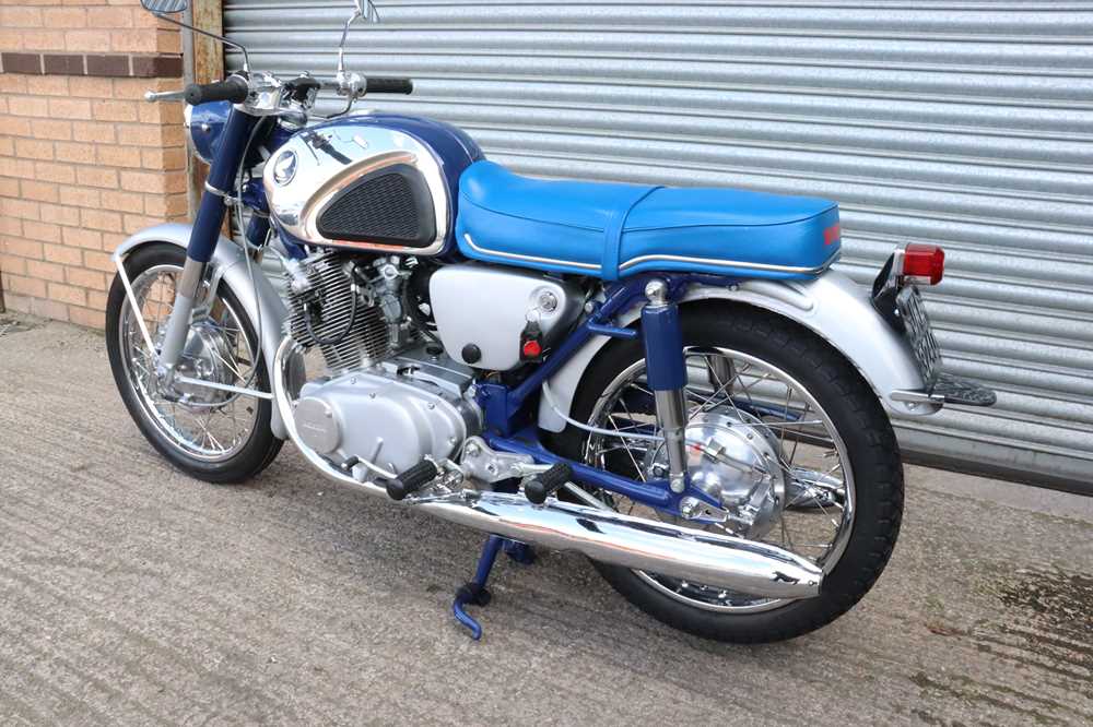 Lot 392 - 1966 Honda CB77