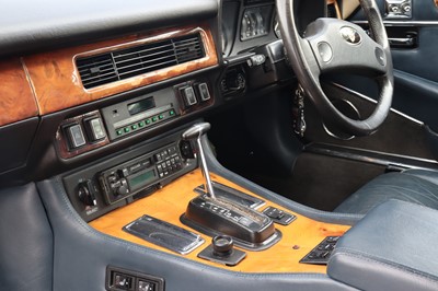 Lot 205 - 1988 Jaguar XJ-S V12 Convertible