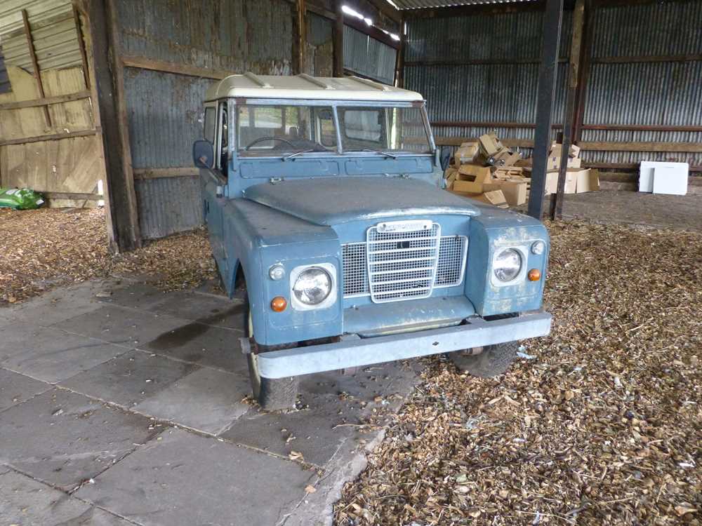 Lot 917 - 1981 Land Rover Series III 88”