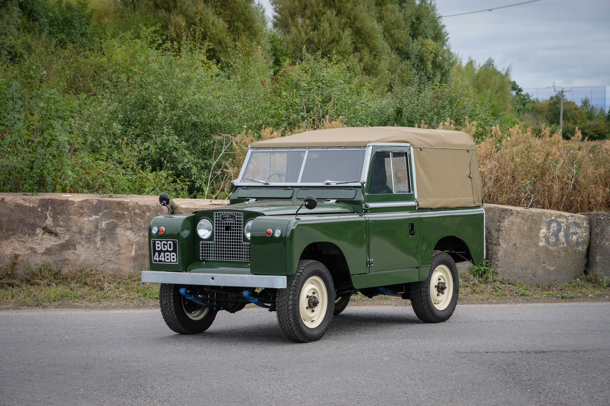 Lot 14 - 1964 Land Rover Series IIA