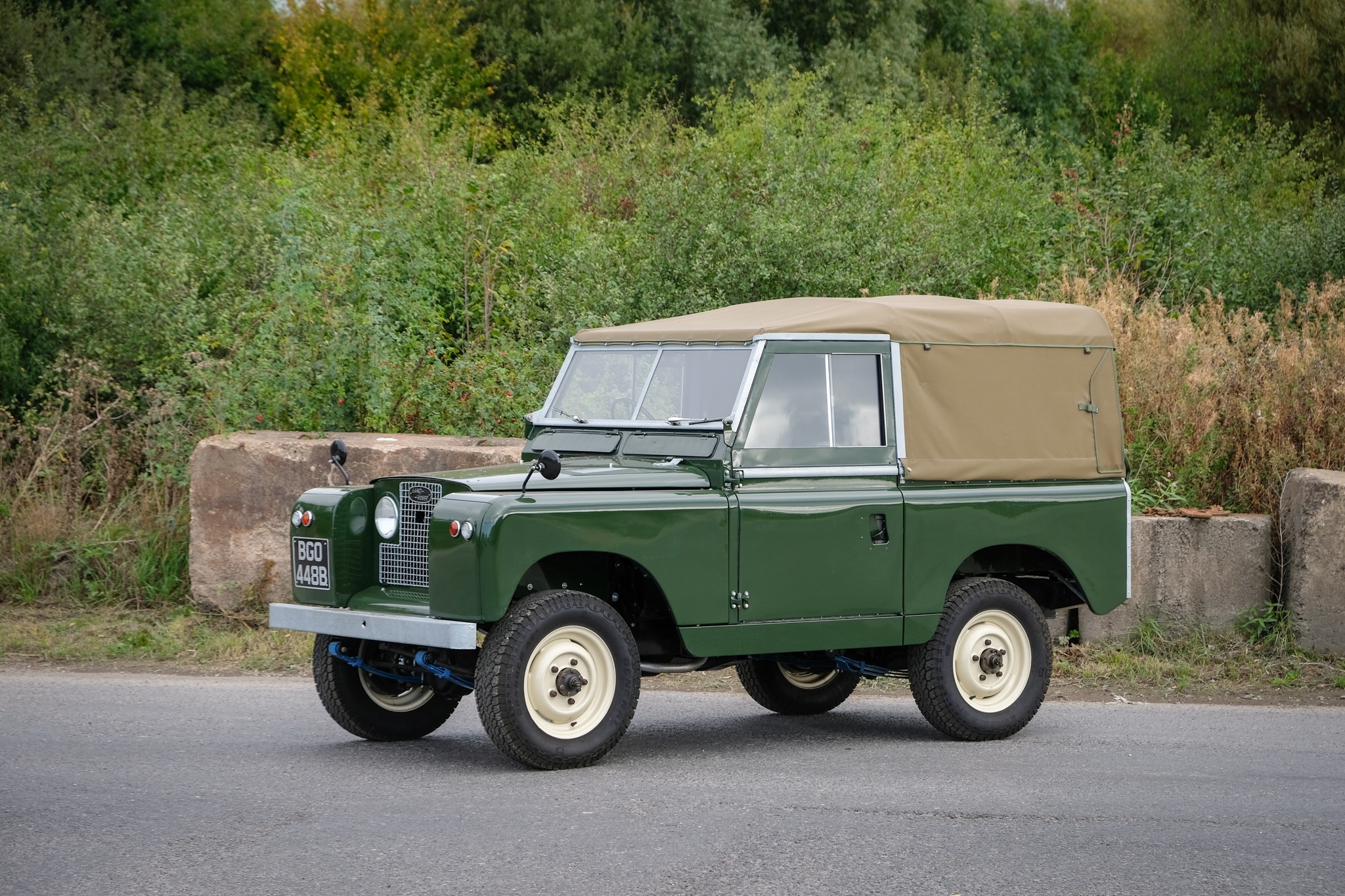 Lot 14 - 1964 Land Rover Series IIA