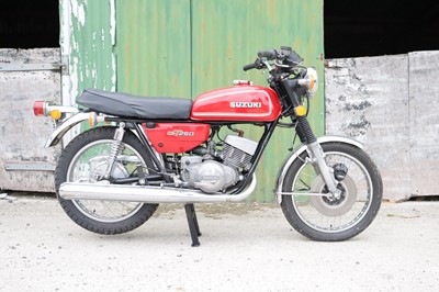 Lot 267 - 1977 Suzuki GT 250